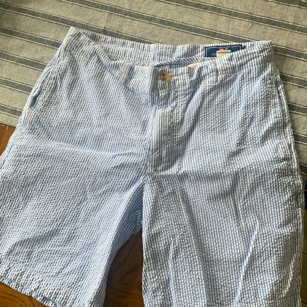 Vineyard vines seersucker shorts. Perfect condition!